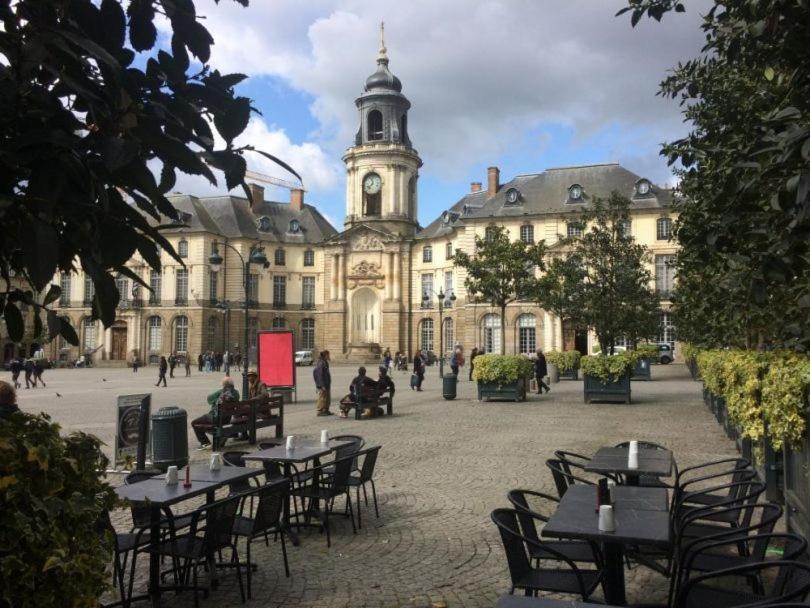 Splendide Appartement Rennes Centre + Parking Extérieur photo